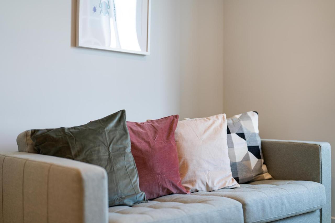 Cozy Apartments - Free Wifi And Parking Onsite Feltham Екстер'єр фото